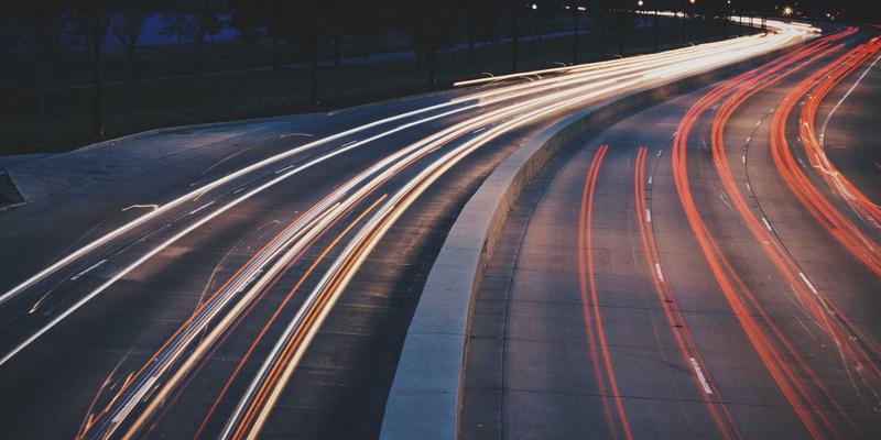 揭秘高端水疗中心：顶级面部护理品牌与仪器如何实现极致放松与按摩体验